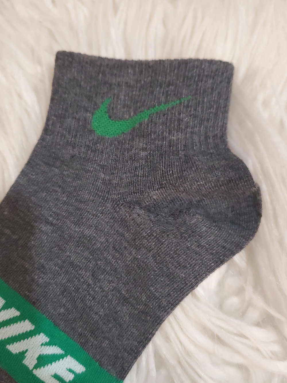 Nike Socks - Picture 2 of 5